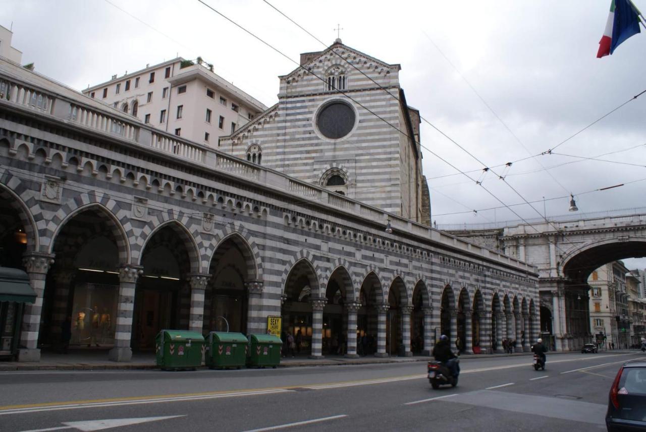 La Casa Di Bonnie & Clyde Appartement Genua Buitenkant foto