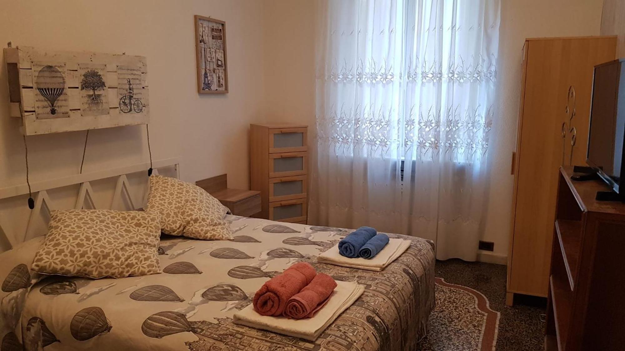 La Casa Di Bonnie & Clyde Appartement Genua Buitenkant foto